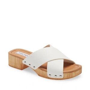 Steve Madden Bryna White Sandals